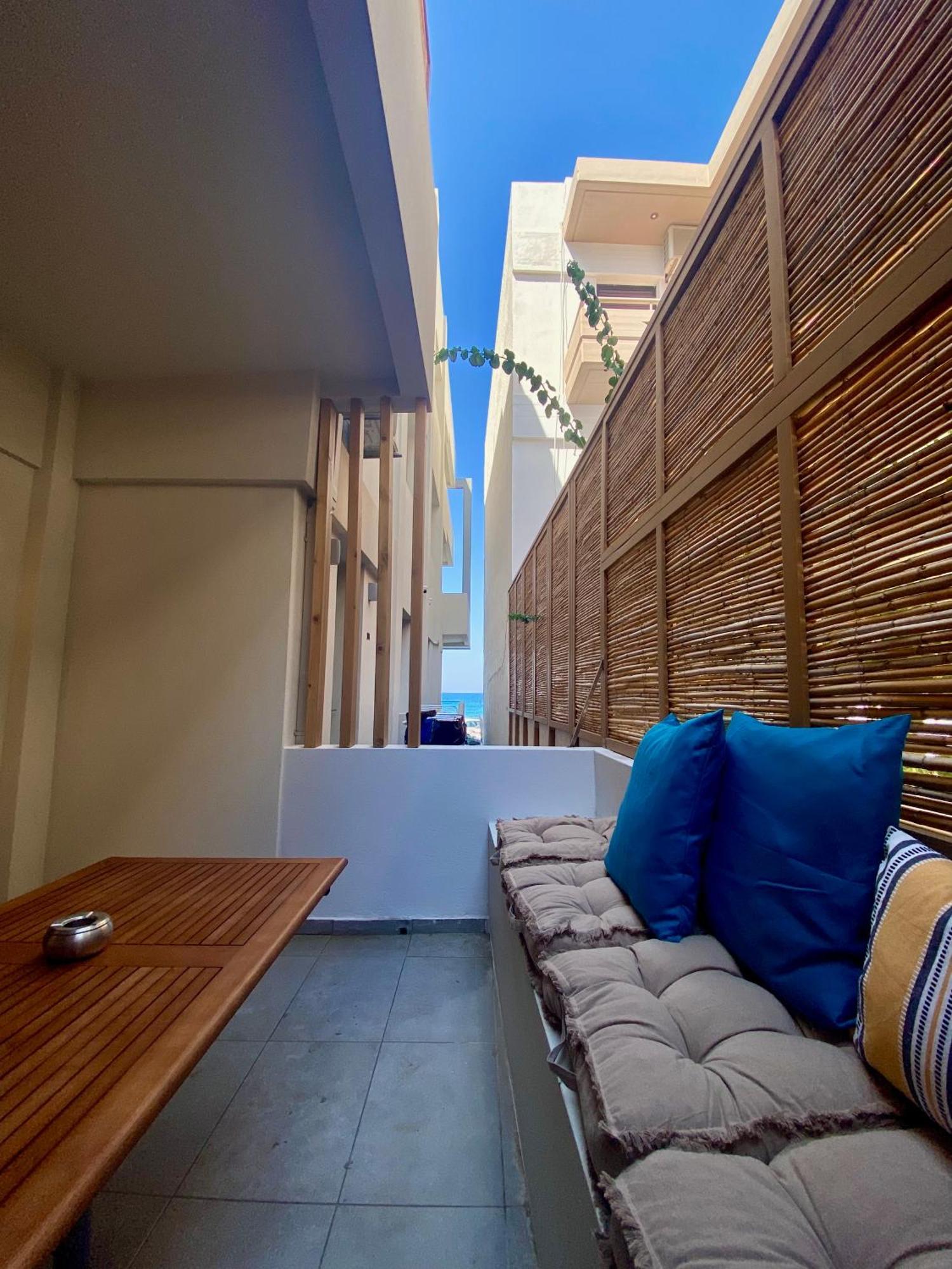 Maritime Suites Hersonissos  Bagian luar foto