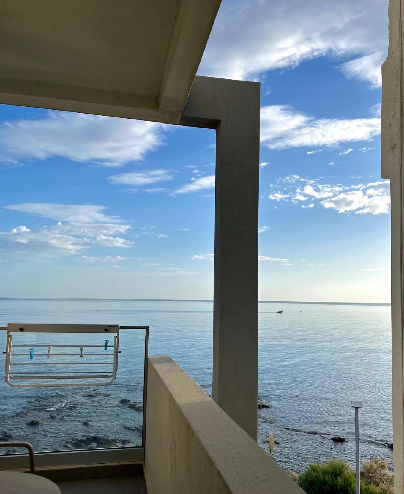Maritime Suites Hersonissos  Bagian luar foto