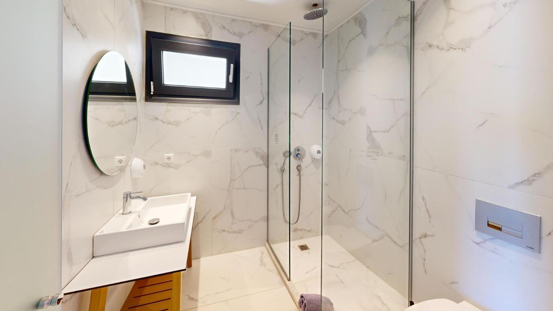 Maritime Suites Hersonissos  Bagian luar foto