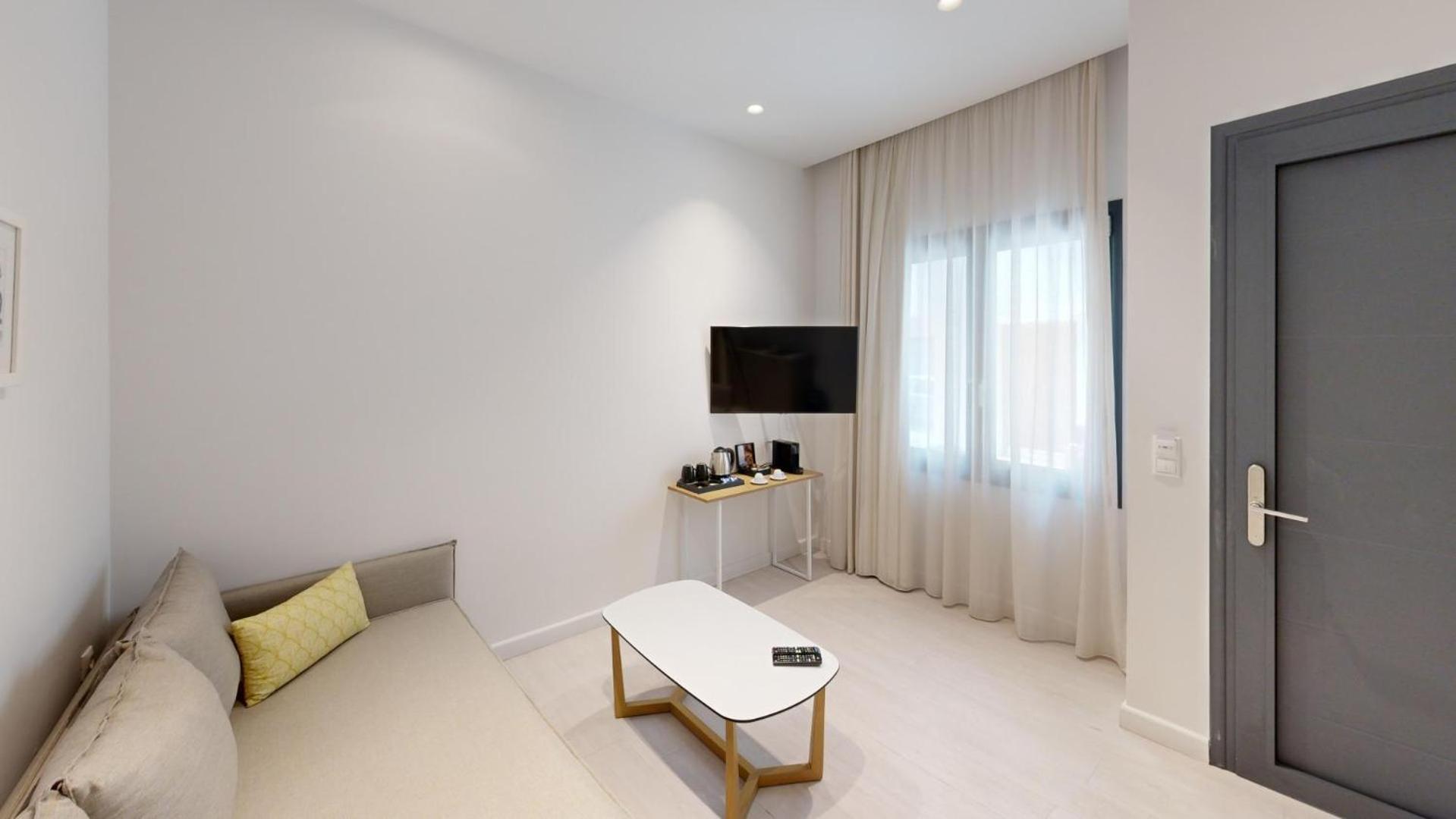 Maritime Suites Hersonissos  Bagian luar foto